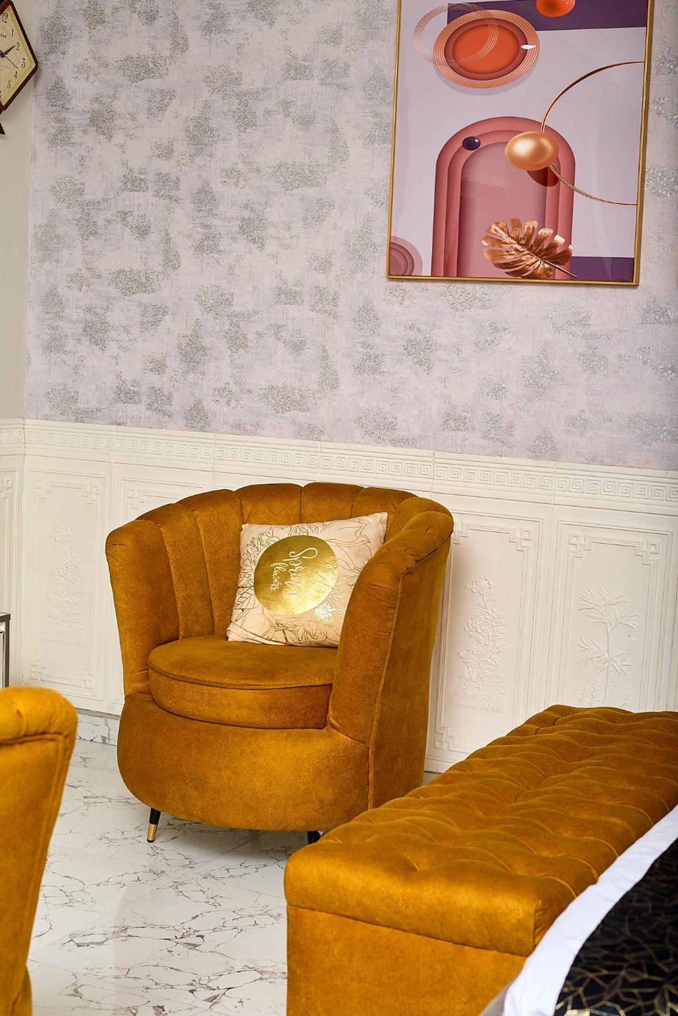 Apartment B16 *